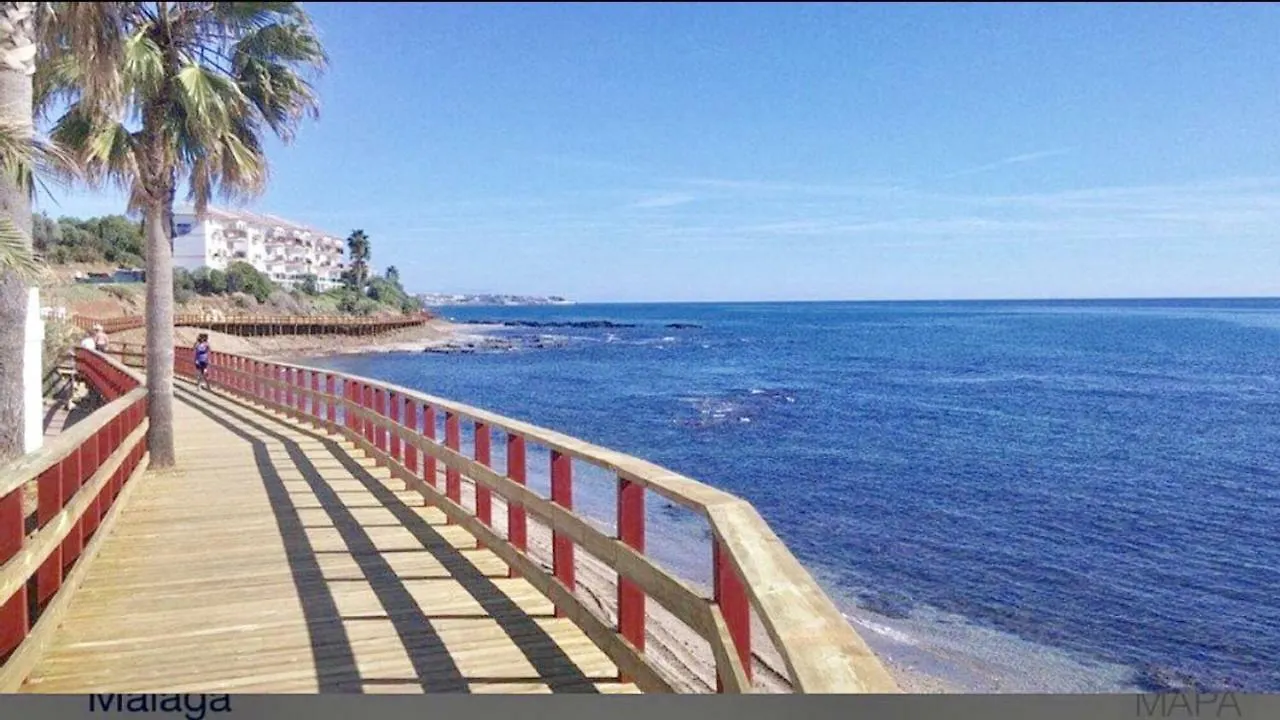 Beachside Apartment-H - Costa Del Sol Sitio de Calahonda Apartment